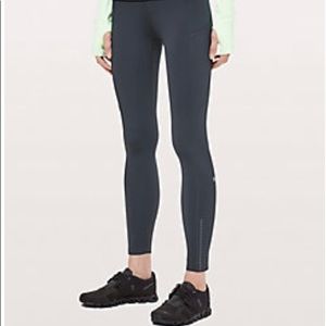 Fast-And-Free-Tight 25” Nulux